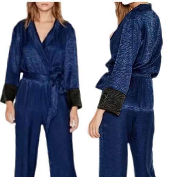 Victoria’s Secret Sleep one piece Belted Satin Romper pj long sleeve pajama Blue - Picture 3 of 5